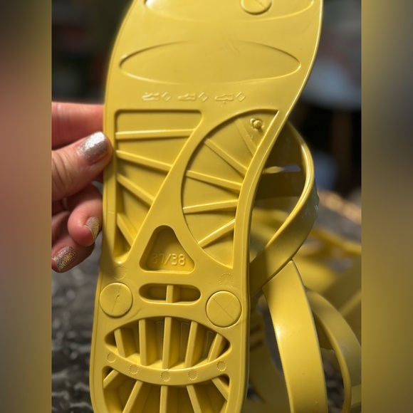 DIESEL Ankle Jelly Sandals Made in Italy • Vibrant Yellow Green • NIB Size 7.5 - Picture 8 of 14